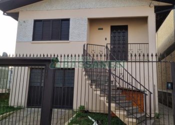 Casa com 157m², 3 dormitórios, 1 vaga, no bairro Santa Catarina em Caxias do Sul para Comprar