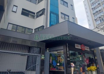 Sala com 50m², no bairro Centro em Caxias do Sul para Alugar