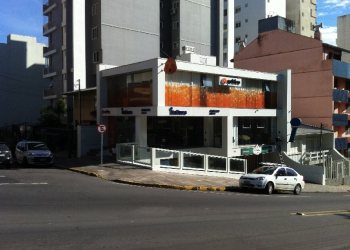 Sala com 140m², no bairro Panazzolo em Caxias do Sul para Alugar