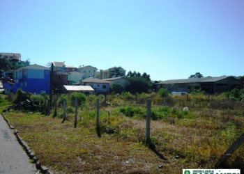 Terreno com 360m², no bairro Santa Fé em Caxias do Sul para Comprar