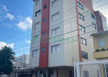 Apartamento com 74m², 2 dormitórios, 1 vaga, no bairro Colina Sorriso em Caxias do Sul para Alugar