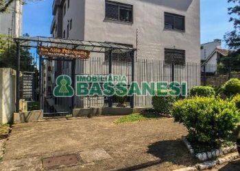 Apartamento com 105m², 3 dormitórios, 1 vaga, no bairro Petrópolis em Caxias do Sul para Alugar