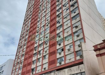 Apartamento com 112m², 2 dormitórios, 1 vaga, no bairro Centro em Caxias do Sul para Comprar