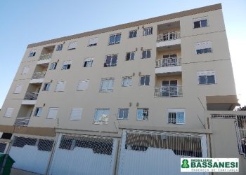 Apartamento com 61m², 2 dormitórios, 2 vagas, no bairro Panazzolo em Caxias do Sul para Comprar