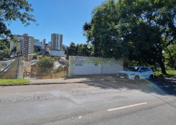 Predio com 500m², no bairro São Leopoldo em Caxias do Sul para Comprar