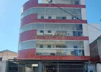 Apartamento com 76m², 2 dormitórios, 1 vaga, no bairro Pio X em Caxias do Sul para Comprar