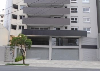 Loja com 360m², no bairro São Pelegrino em Caxias do Sul para Alugar