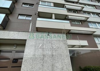 Apartamento com 168m², 3 dormitórios, 3 vagas, no bairro Universitário em Caxias do Sul para Comprar