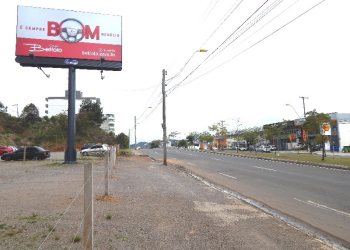 Terreno com 871m², no bairro Universitário em Caxias do Sul para Alugar