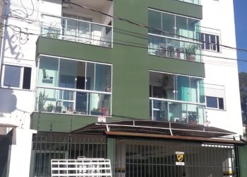 Apartamento com 63m², 2 dormitórios, 1 vaga, no bairro Santa Lúcia em Caxias do Sul para Comprar