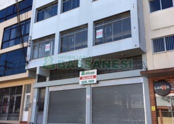 Sala com 217m², no bairro Lourdes em Caxias do Sul para Alugar