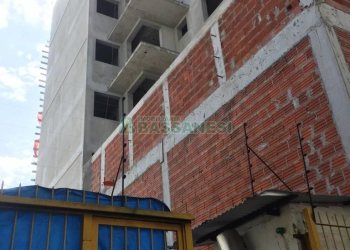 Cobertura com 268m², 3 dormitórios, 3 vagas, no bairro Centro em Caxias do Sul para Comprar