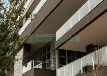 Apartamento com 143m², 3 dormitórios, 2 vagas, no bairro Madureira em Caxias do Sul para Comprar