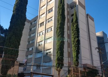 Apartamento com 64m², 2 dormitórios, 1 vaga, no bairro Centro em Caxias do Sul para Comprar