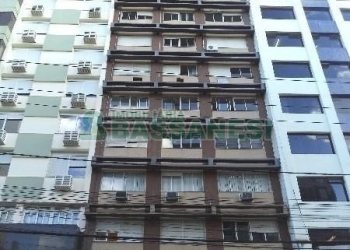 Sala com 18m², no bairro Centro em Caxias do Sul para Alugar