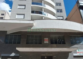 Apartamento com 65m², 2 dormitórios, 1 vaga, no bairro São Pelegrino em Caxias do Sul para Alugar