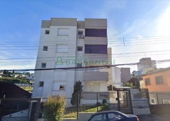 Apartamento com 102m², 2 dormitórios, 2 vagas, no bairro Medianeira em Caxias do Sul para Comprar