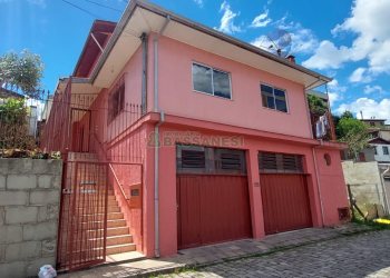 Casa com 90m², 3 dormitórios, no bairro Planalto em Caxias do Sul para Alugar