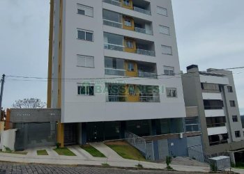 Apartamento com 55m², 2 dormitórios, 1 vaga, no bairro Nossa Senhora da Saúde em Caxias do Sul para Comprar