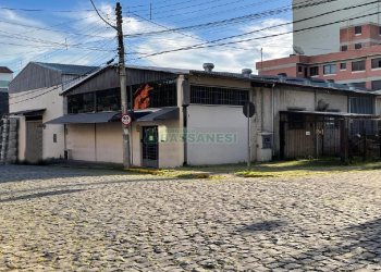 Pavilhão com 500m², no bairro Pio X em Caxias do Sul para Alugar