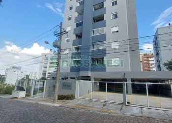 Apto Mobiliado com 99m², 2 dormitórios, 3 vagas, no bairro Vila Horn em Caxias do Sul para Comprar