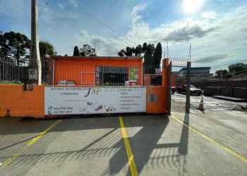 Casa Comercial com 300m², no bairro Jardim América em Caxias do Sul para Comprar