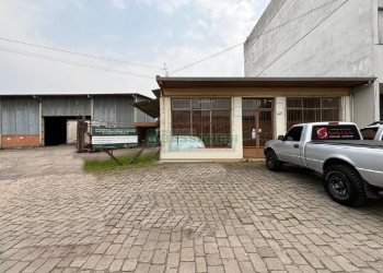 Pavilhão com 1417m², no bairro Desvio Rizzo em Caxias do Sul para Alugar