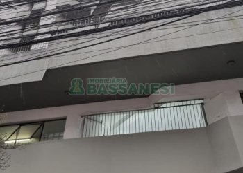 Loja com 60m², no bairro Centro em Caxias do Sul para Comprar