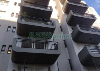 Apartamento com 115m², 2 dormitórios, 1 vaga, no bairro Centro em Caxias do Sul para Comprar