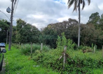 Terreno com 378m², no bairro Vila Verde em Caxias do Sul para Comprar