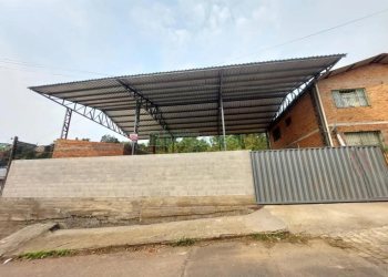 Pavilhão com 270m², no bairro Marechal Floriano em Caxias do Sul para Alugar