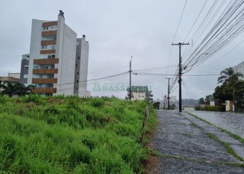 Terreno, no bairro Sanvitto em Caxias do Sul para Comprar