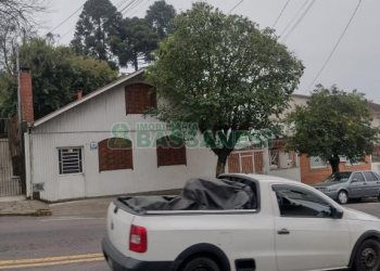 Casa, 8 dormitórios, no bairro São Pelegrino em Caxias do Sul para Comprar