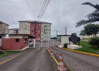 Apto Mobiliado com 60m², 2 dormitórios, 1 vaga, no bairro Nossa Senhora das Graças em Caxias do Sul para Alugar