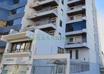 Apartamento com 85m², 2 dormitórios, 1 vaga, no bairro Centro em Caxias do Sul para Comprar