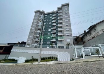 Apartamento com 62m², 2 dormitórios, 1 vaga, no bairro Cinqüentenário em Caxias do Sul para Alugar