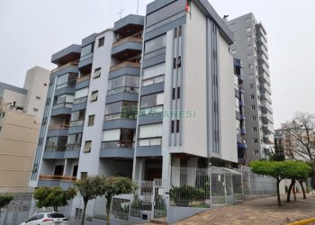 Apartamento com 242m², 3 dormitórios, 3 vagas, no bairro Panazzolo em Caxias do Sul para Comprar