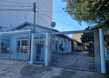 Casa com 89m², 3 dormitórios, no bairro Vinhedos em Caxias do Sul para Comprar