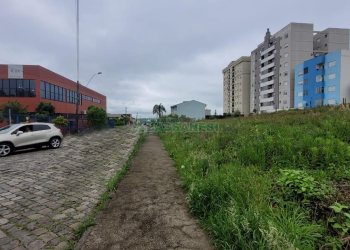 Terreno com 720m², no bairro Charqueadas em Caxias do Sul para Alugar