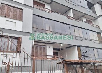 Apartamento com 100m², 3 dormitórios, 1 vaga, no bairro Lourdes em Caxias do Sul para Alugar