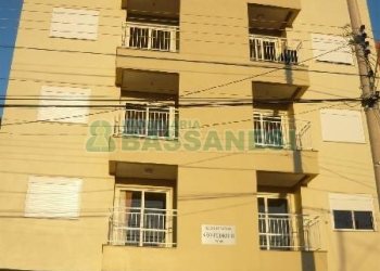 Apartamento com 48m², 1 dormitório, 1 vaga, no bairro Morada dos Alpes em Caxias do Sul para Alugar