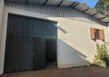 Pavilhão com 158m², no bairro Nossa Senhora de Fátima em Caxias do Sul para Alugar