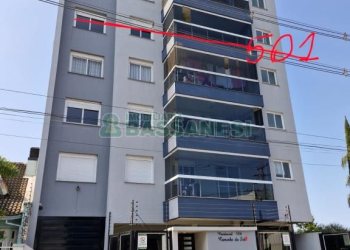 Apartamento com 108m², 3 dormitórios, 2 vagas, no bairro Cinqüentenário em Caxias do Sul para Comprar