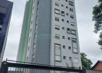 Apartamento com 37m², 1 dormitório, 1 vaga, no bairro Petrópolis em Caxias do Sul para Alugar