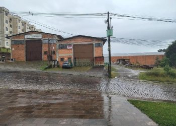 Pavilhão com 620m², no bairro Bela Vista em Caxias do Sul para Alugar