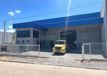 Pavilhão com 1100m², no bairro Jardim das Hortências em Caxias do Sul para Alugar