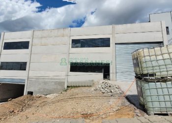 Pavilhão com 1000m², no bairro Sanvitto em Caxias do Sul para Alugar