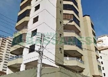 Apartamento com 112m², 3 dormitórios, 2 vagas, no bairro Pio X em Caxias do Sul para Alugar