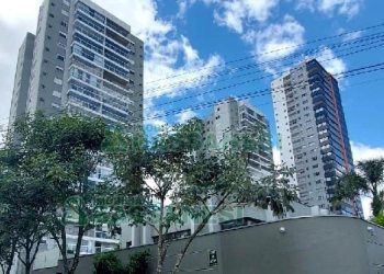 Apto Mobiliado com 114m², 3 dormitórios, 2 vagas, no bairro Universitário em Caxias do Sul para Alugar ou Comprar