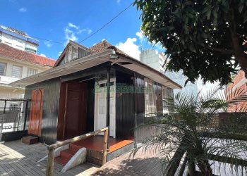 Casa com 60m², 2 dormitórios, no bairro São Pelegrino em Caxias do Sul para Alugar